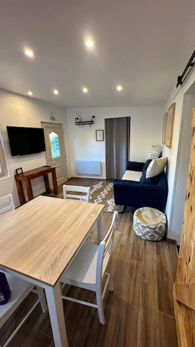 Cottage Fred, Wifi, Proche De La Mer Jullouville-les-Pins Dış mekan fotoğraf